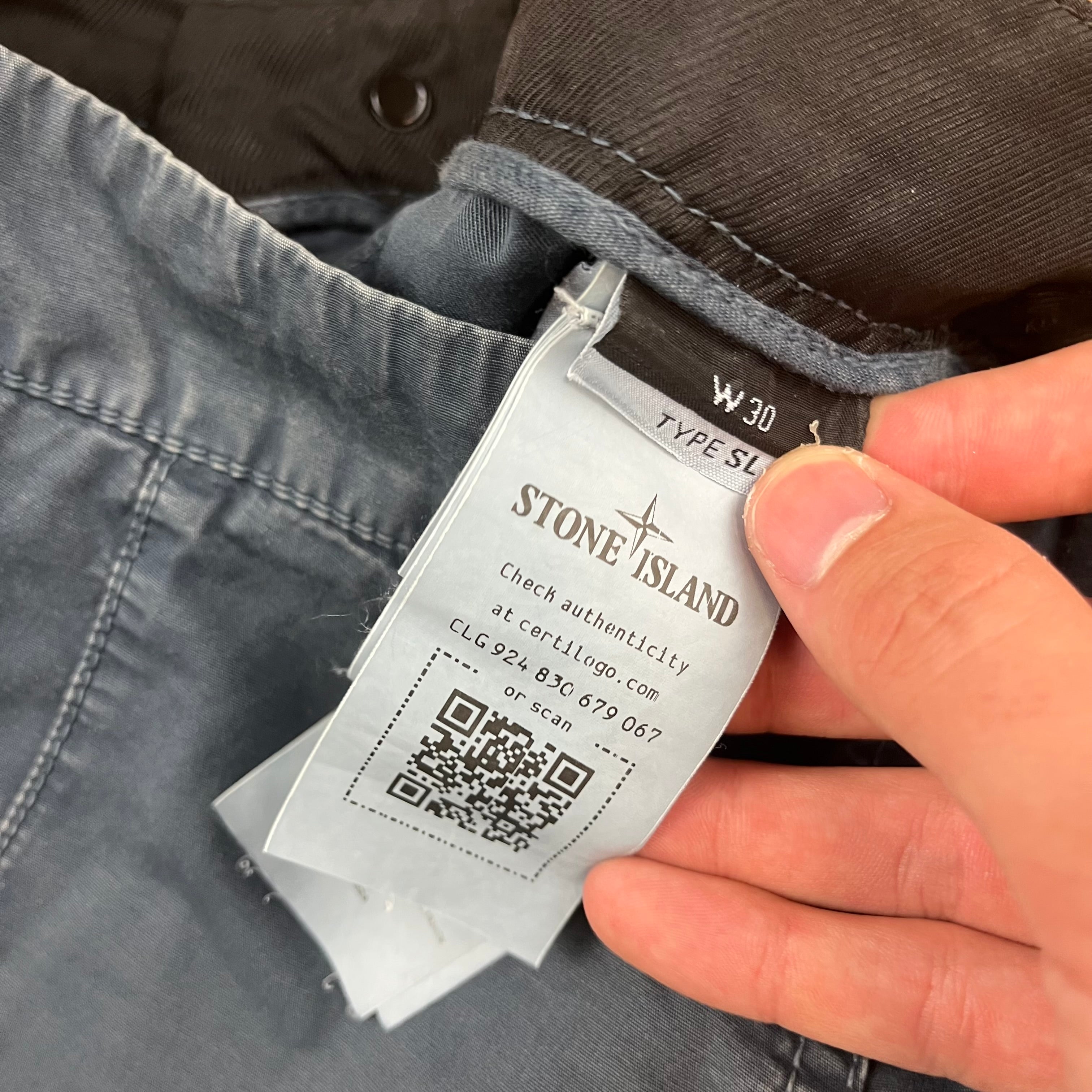 Pantalón Cargo Stone Island - Talla W30