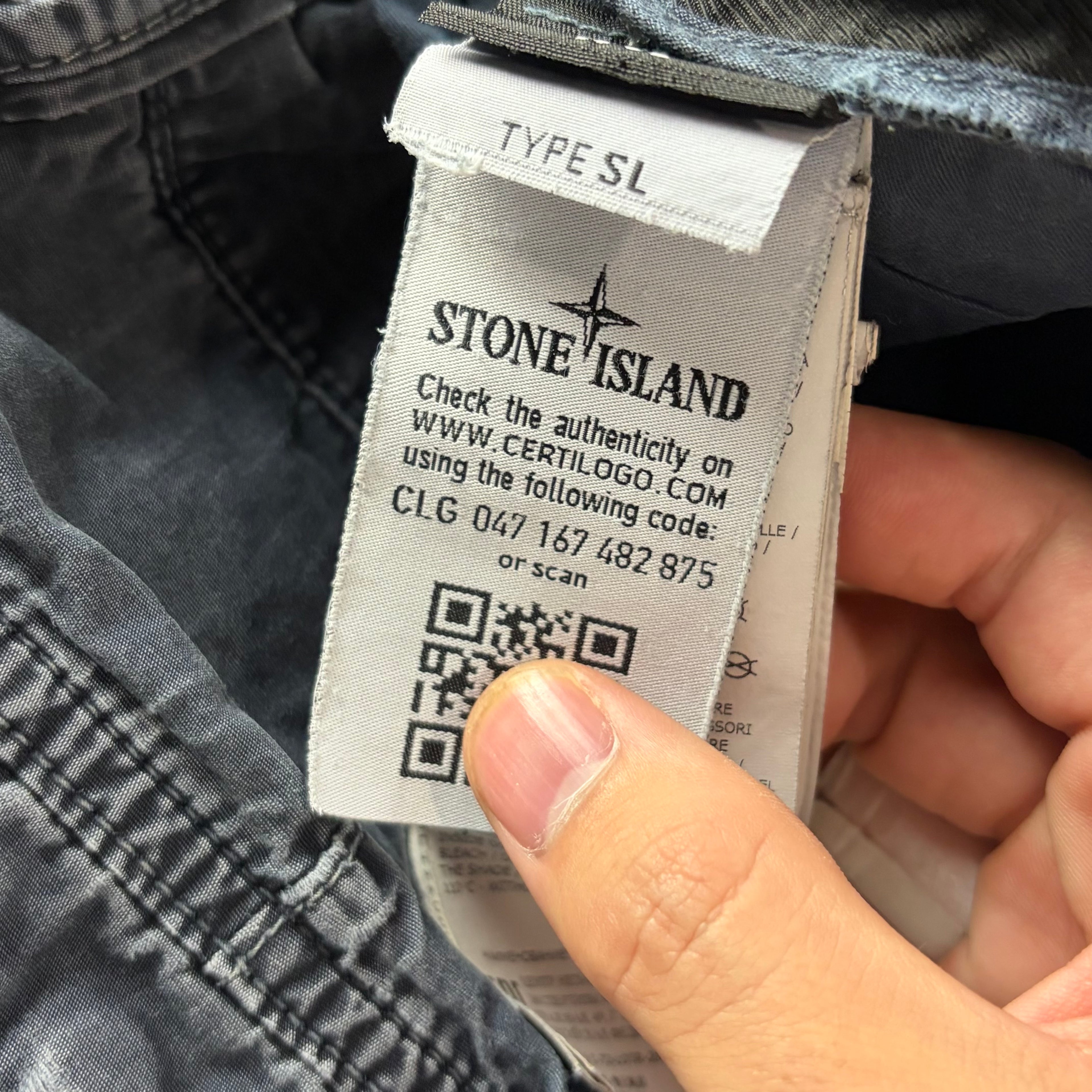 Pantalón Cargo Corto Stone Island - Talla W32