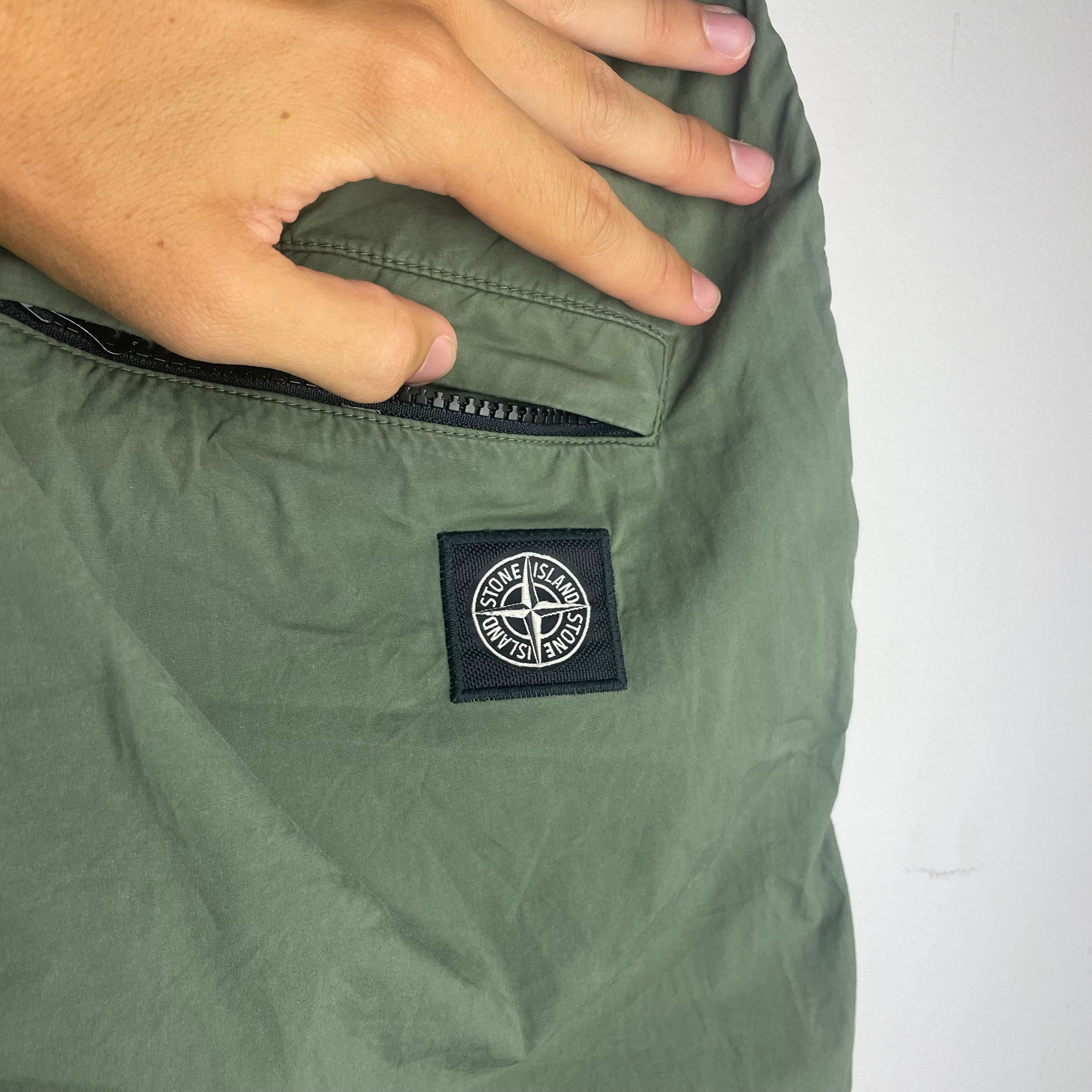 Pantalón Técnico Stone Island - Talla W33