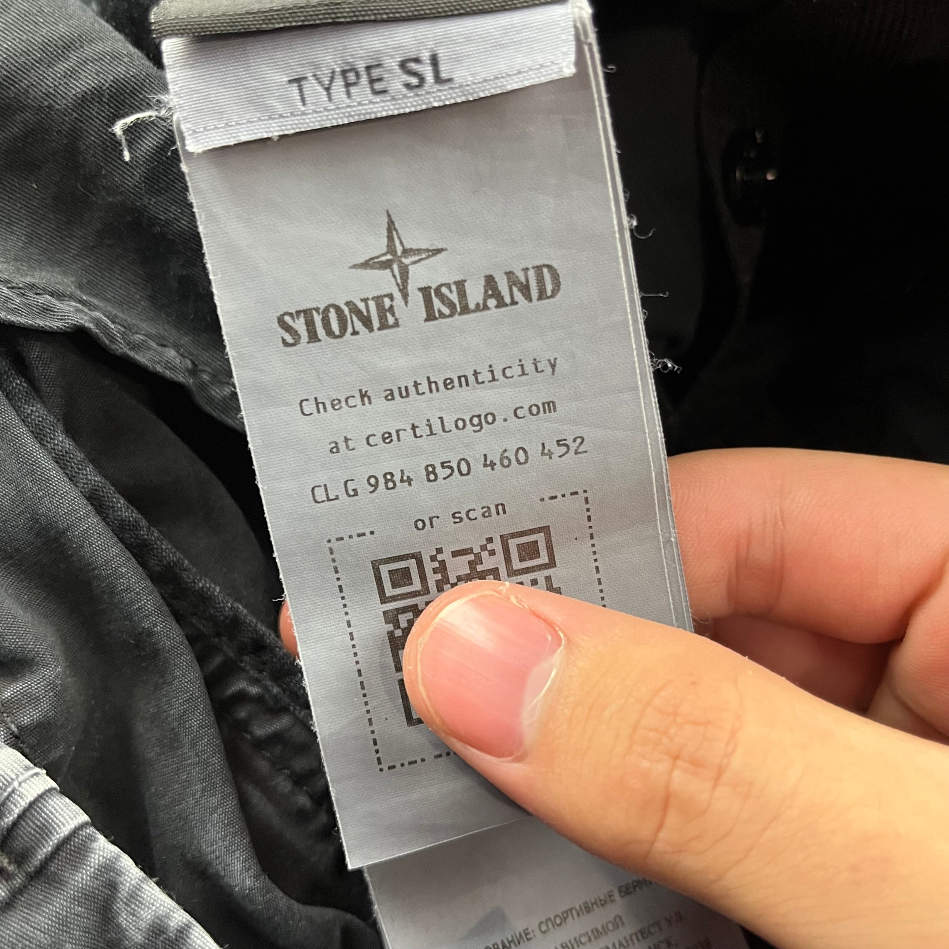 Pantalón Cargo Corto Stone Island - Talla W28