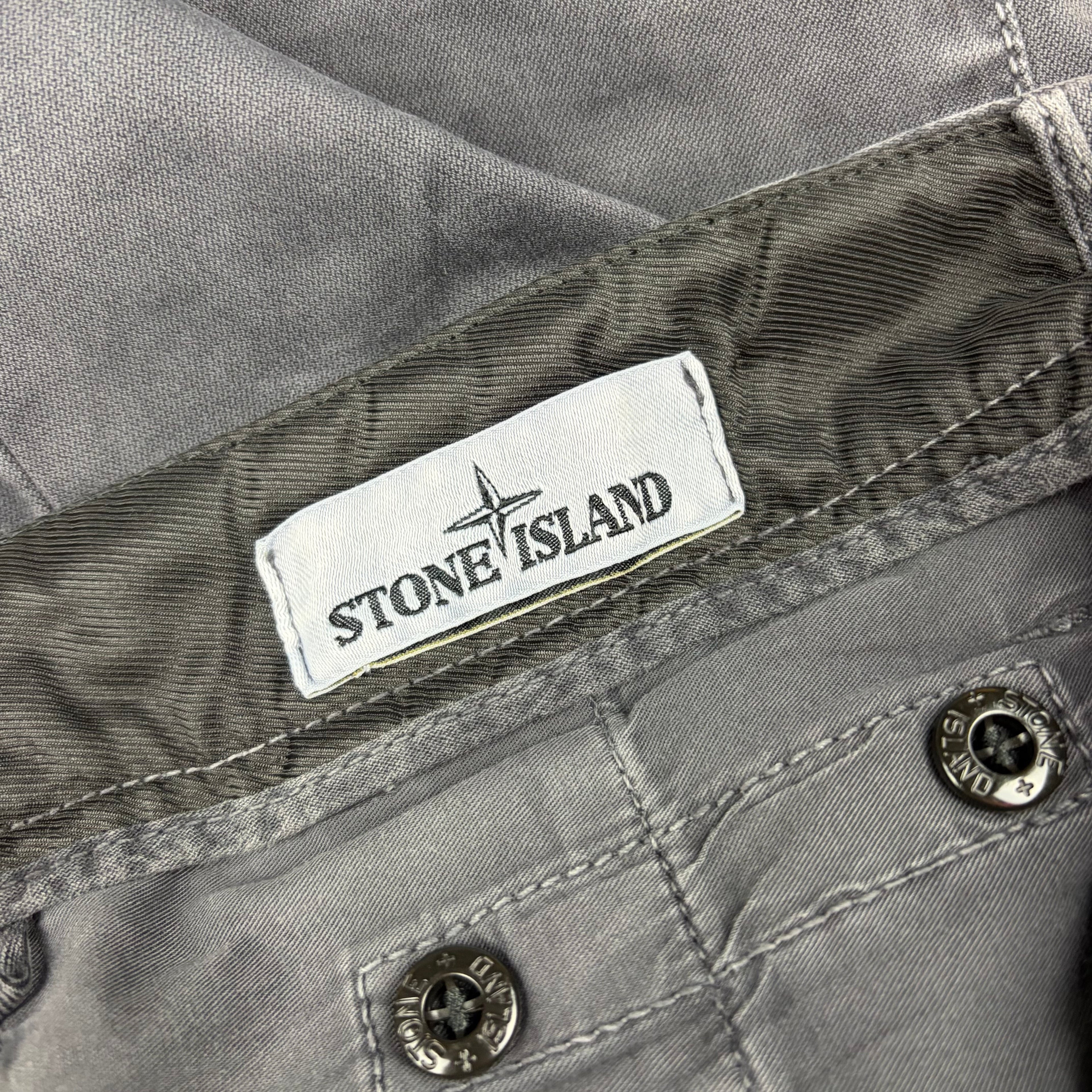 Pantalón Cargo Stone Island - Talla W30