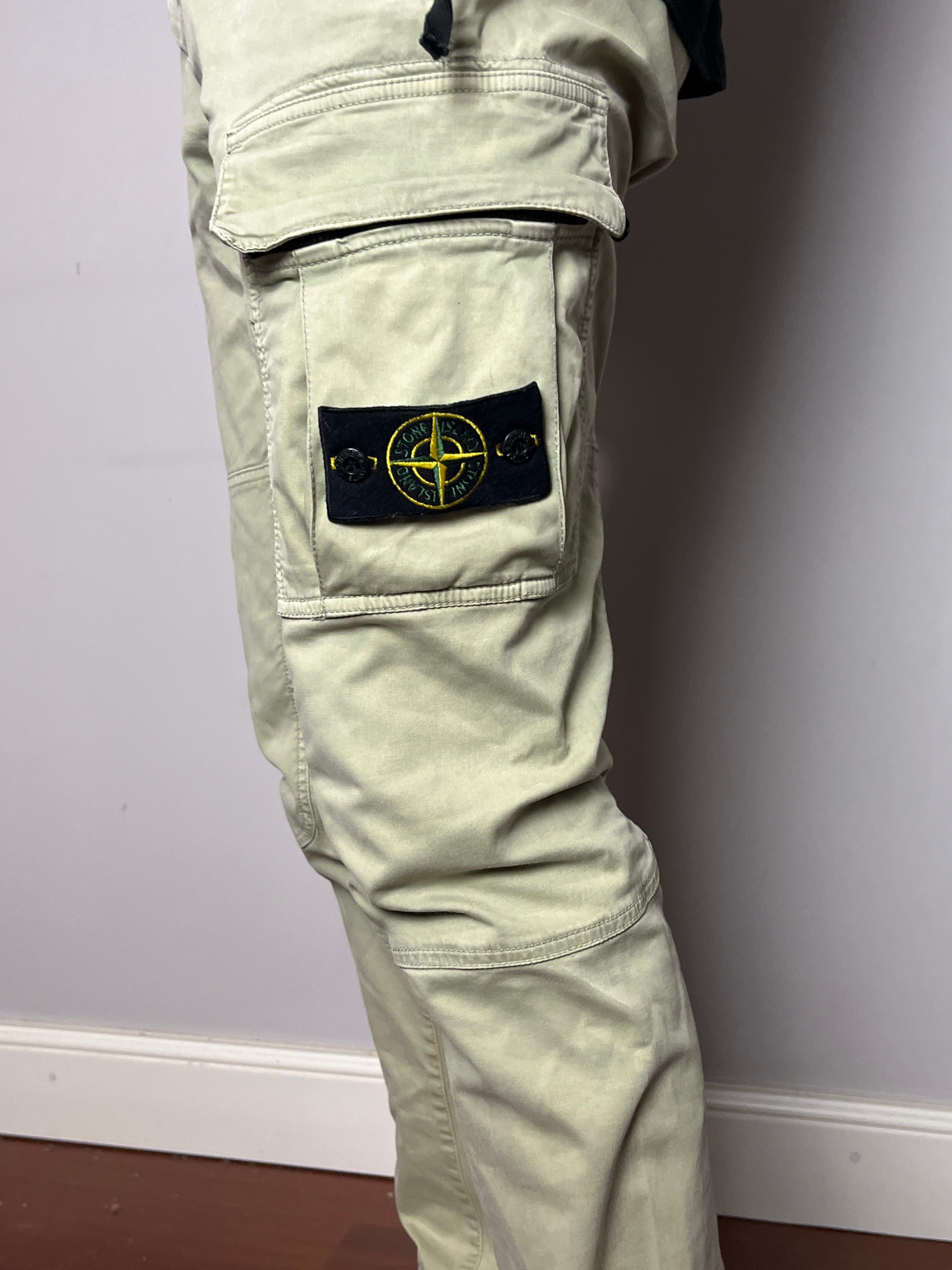 Pantalón cargo Stone Island - Talla W29