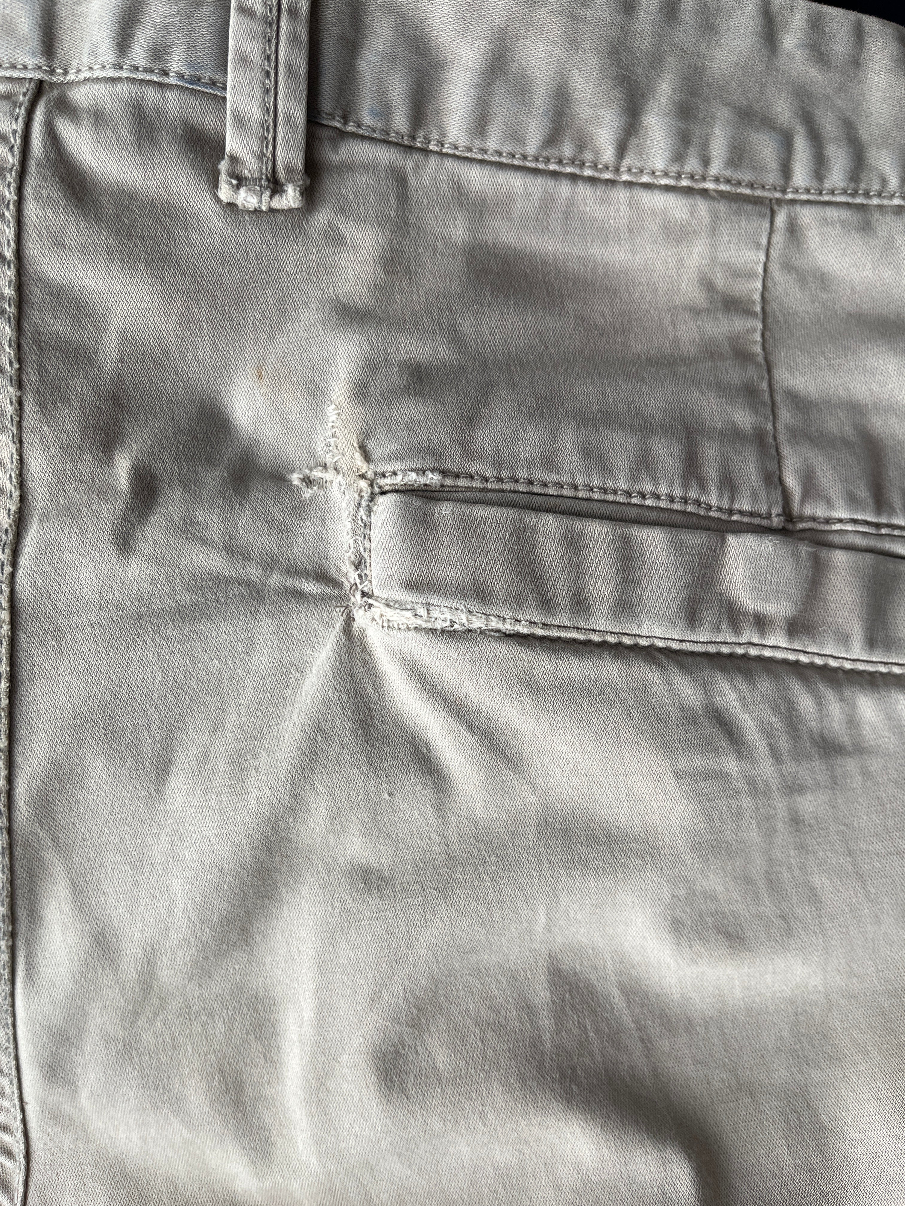 Pantalón Cargo Stone Island - Talla W30