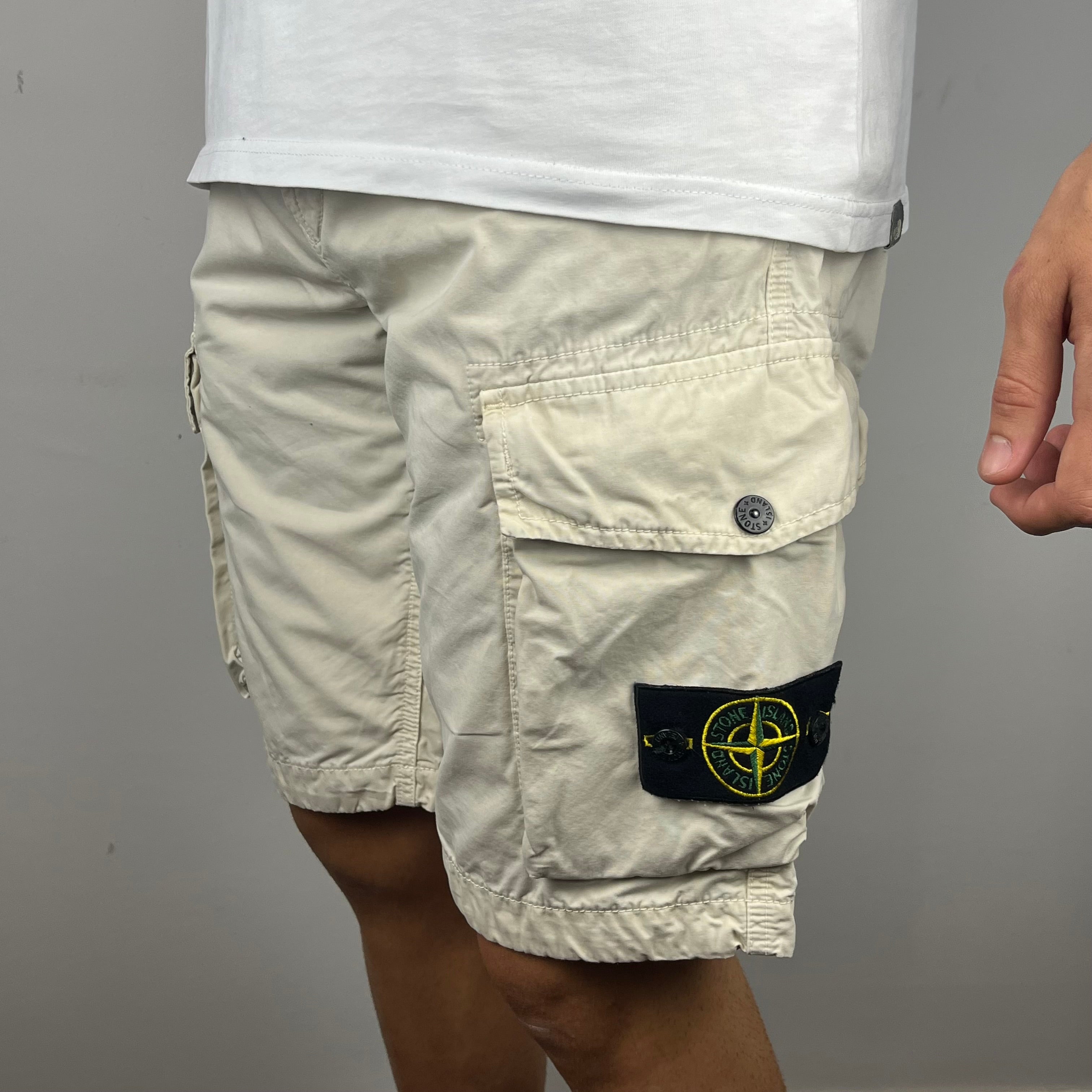 Cargo Corto Stone Island - Talla W30