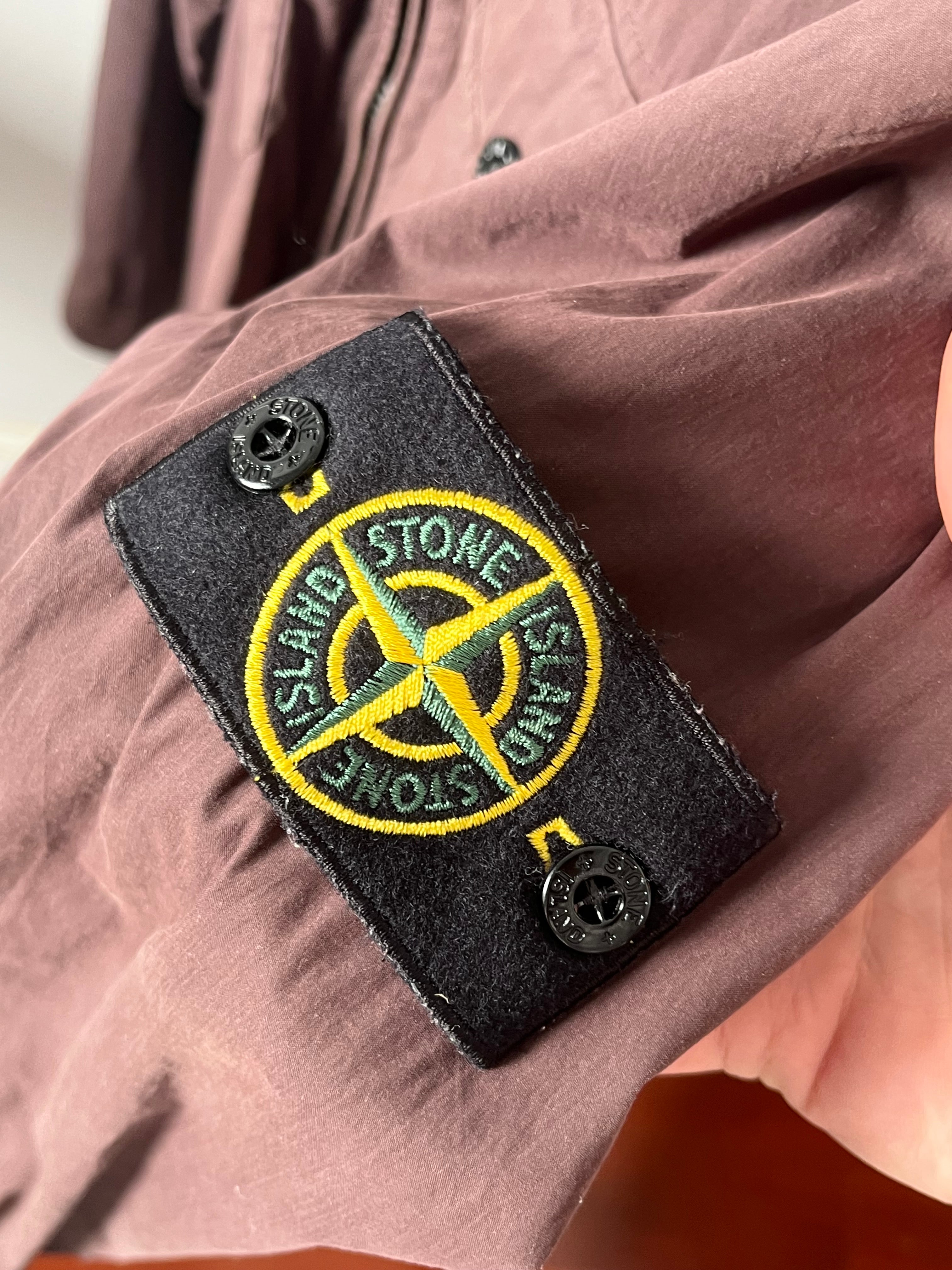 Sobrecamisa Stone Island "Maroon Brushed"