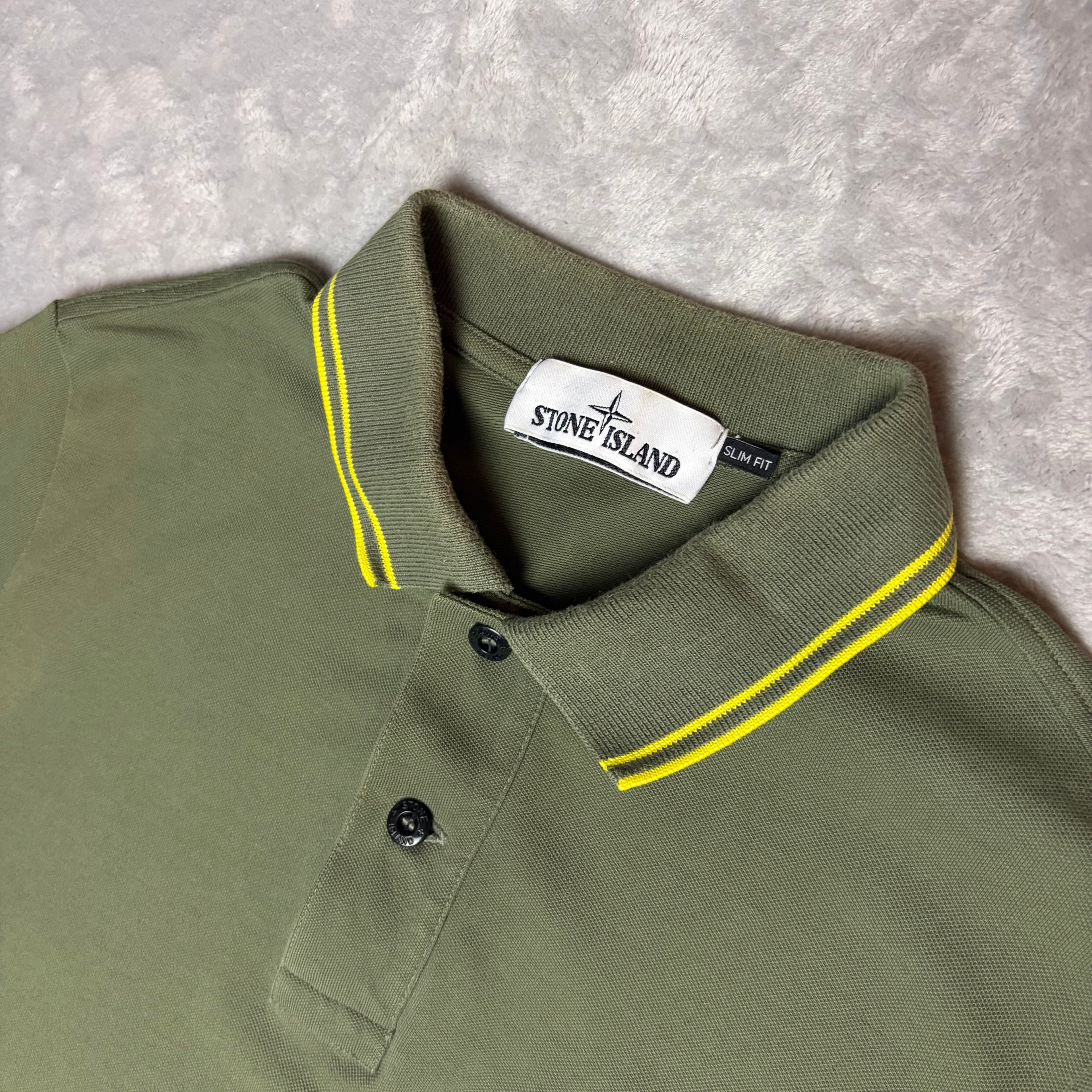 Polo Stone Island - Talla M