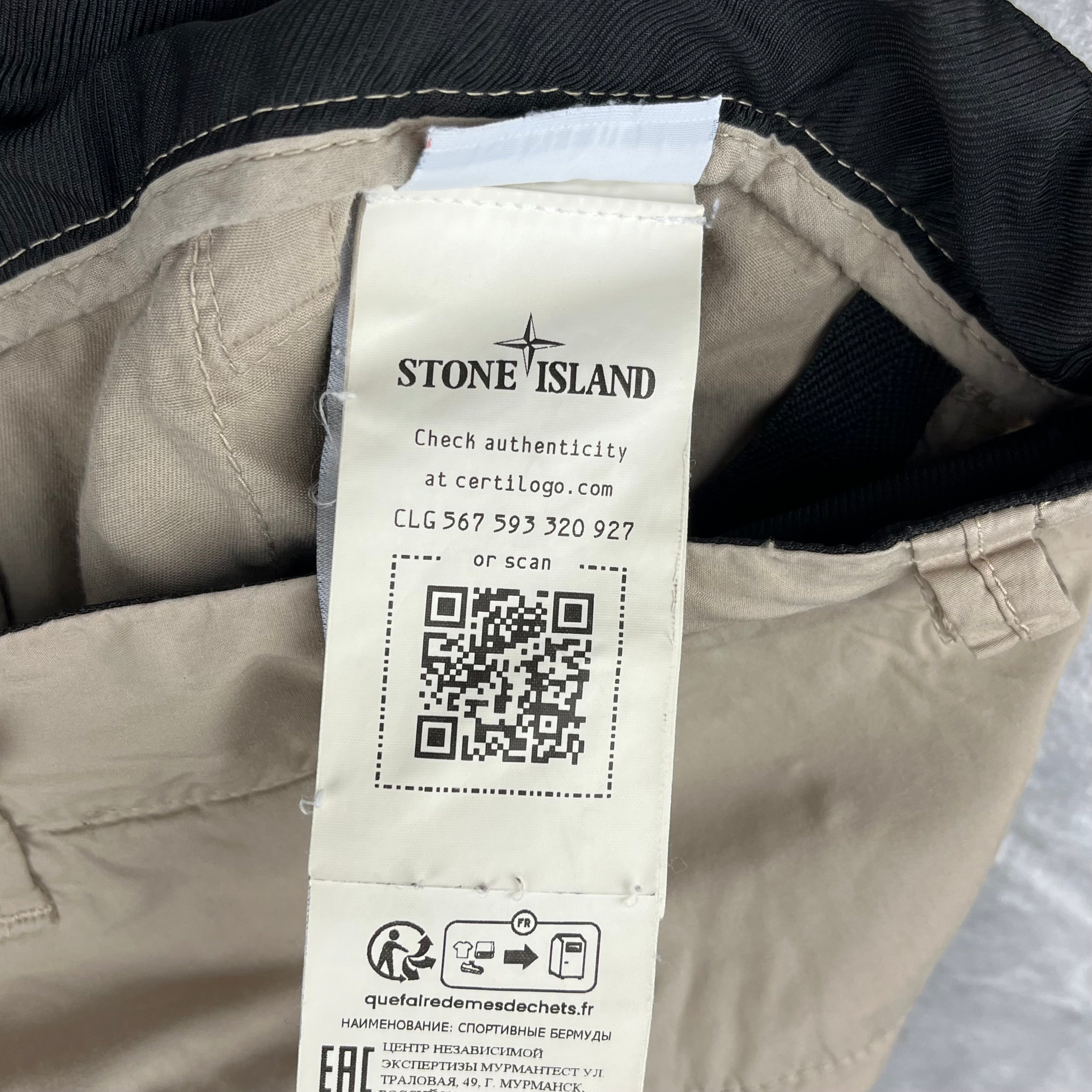 Bermudas Stone Island - Talla W28