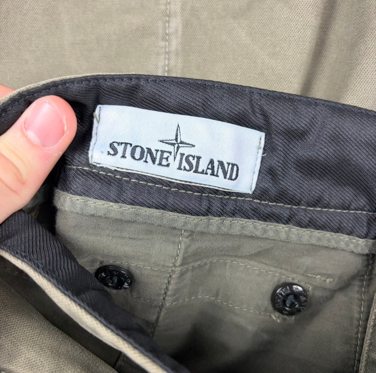 Pantalón Cargo Stone Island - Talla W30
