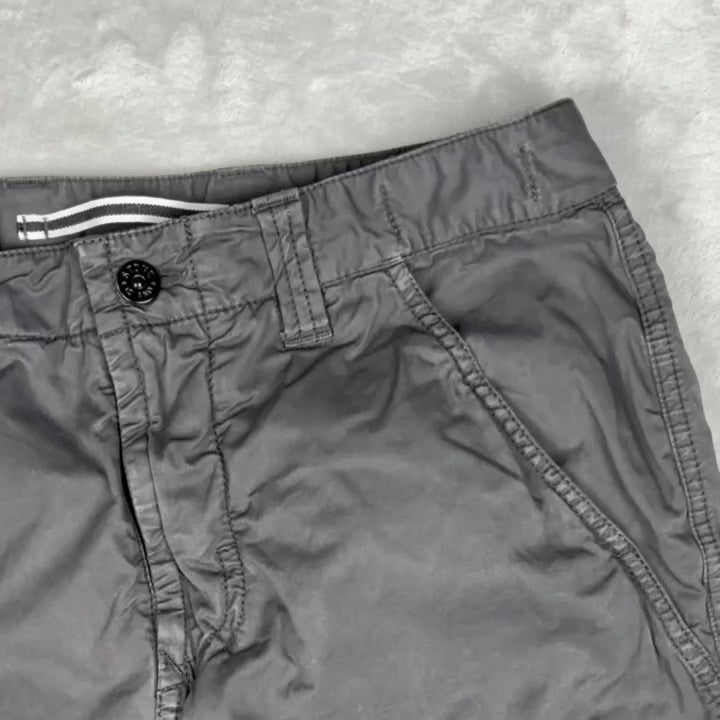 Pantalon Cargo Stone Island - Talla W30